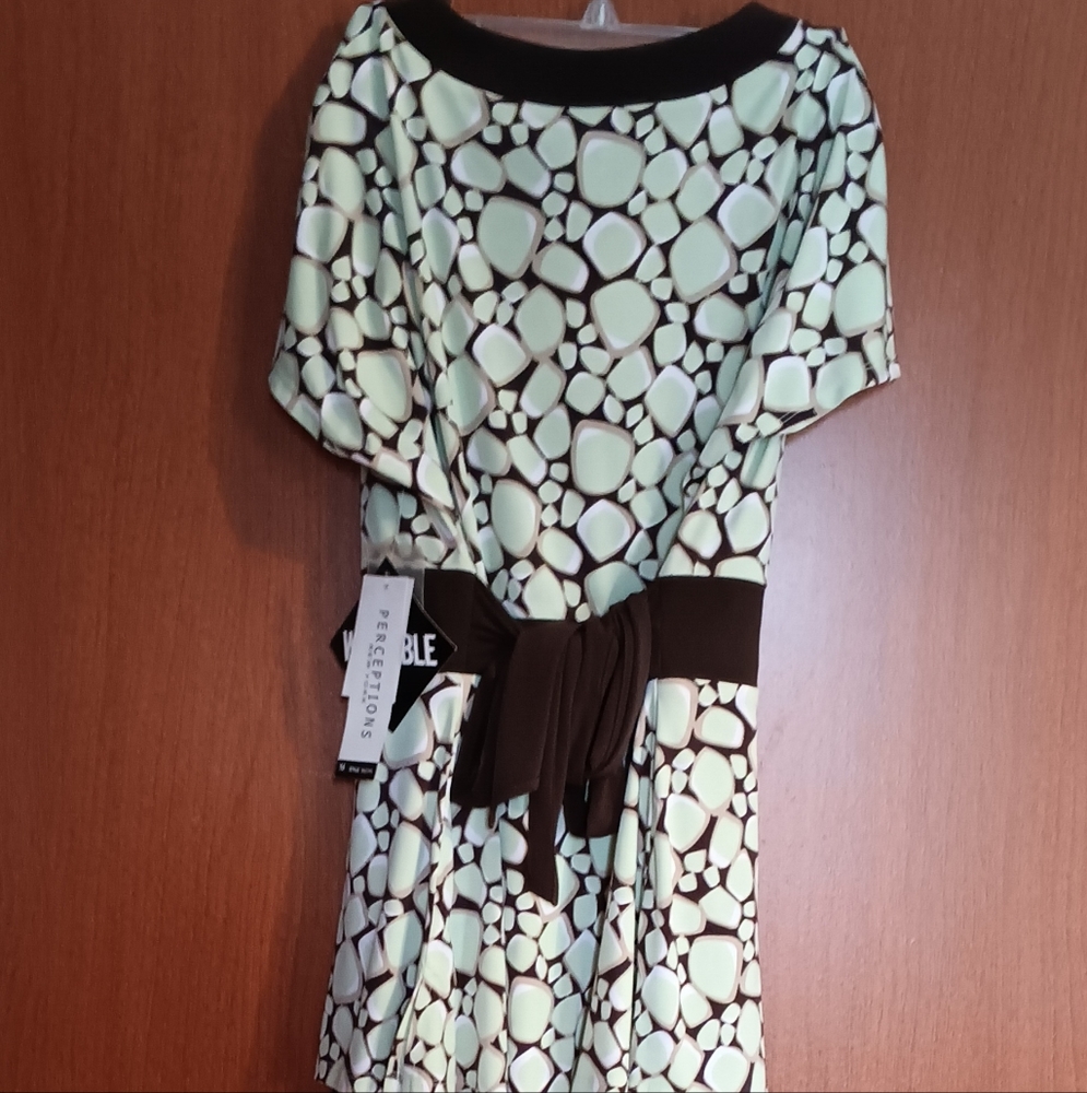 Sage/brown pants suit